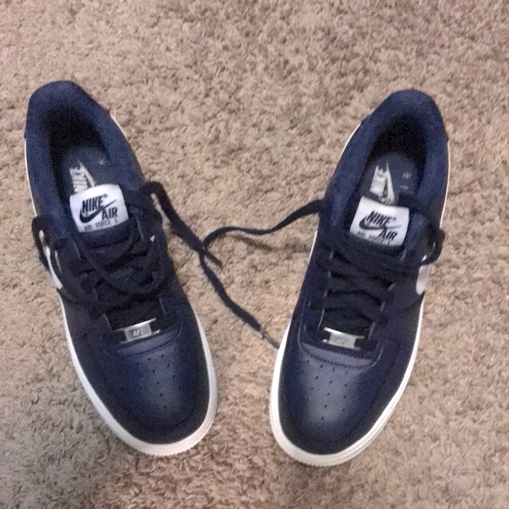 Nike💥 AlR FORCE-1”(AUTHENTIC)🔥Dark Blue & white souL (Sz6.5Y)=(women Sz.8)